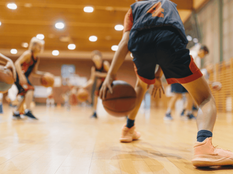 Deportista mejorando habilidades en entrenamiento físico de alto rendimiento en Torrejón de Ardoz